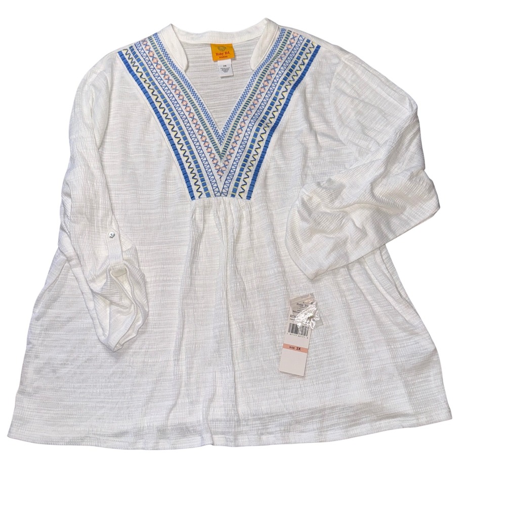Ruby Rd Woman Bella Vista Top 2X White Embroidered Roll Tab Sleeve V-Neck 74253